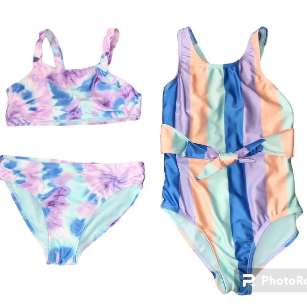 Girls Swimsuits size Medium